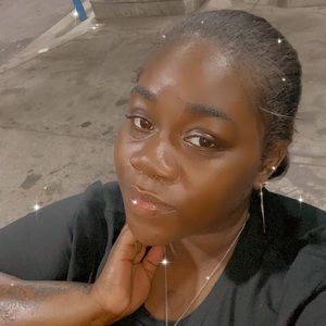 Meet your Posher, Lateya